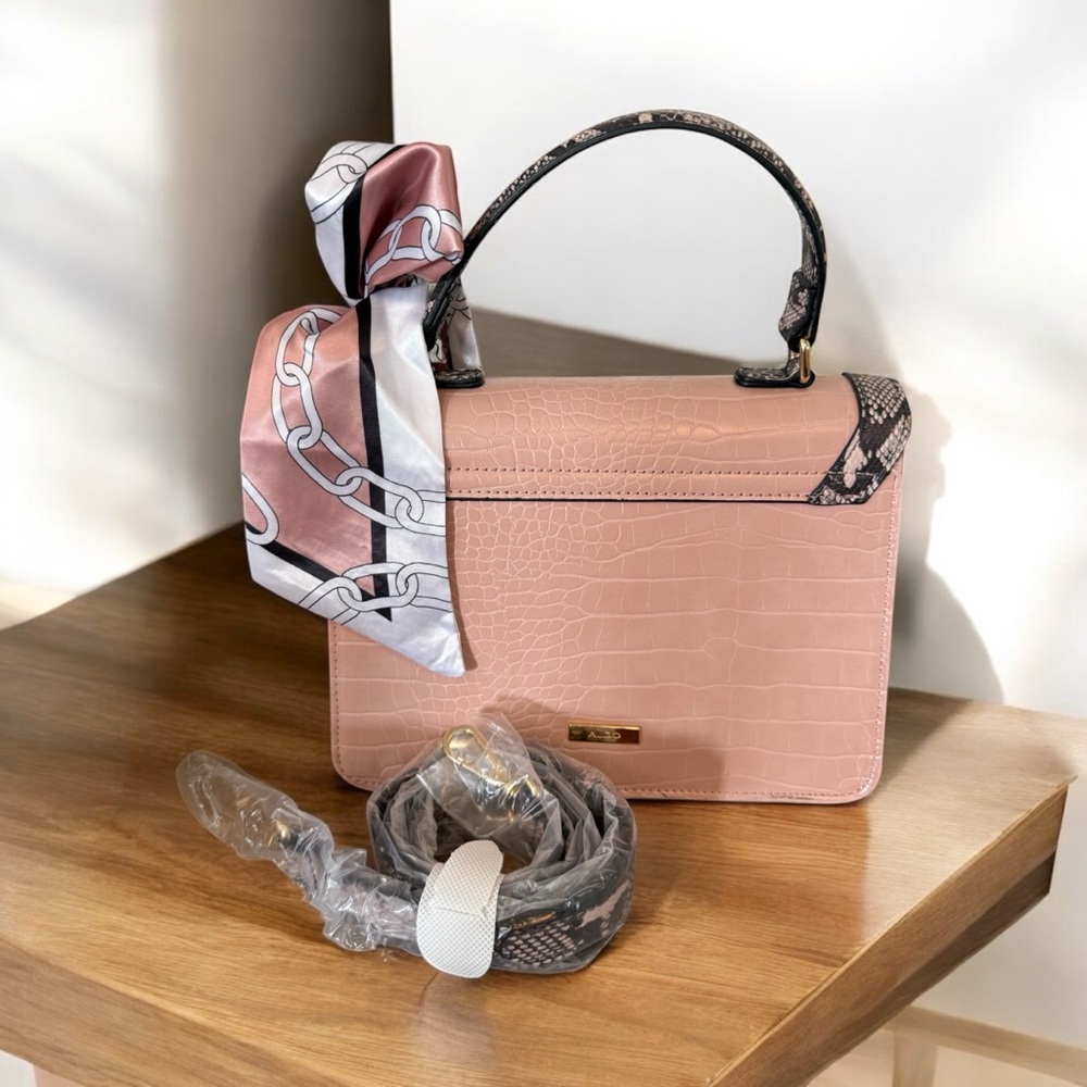 Aldo 'GLENDA' Convertible in Light Pink & Snakeskin Print Satchel. LIKE NEW - Picture 4 of 5